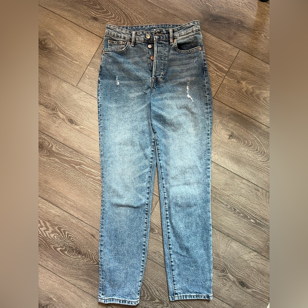 H&M ultra high waist mom blue Jeans